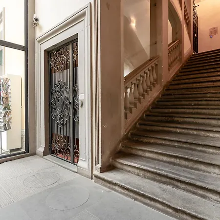 Palazzo Tornaquinci *