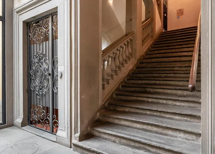 Palazzo Tornaquinci Firenze